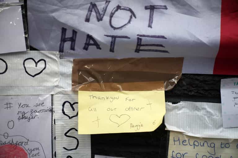 Note at Rashford mural says ‘thank you for our dinner’ Note at Rashford mural says ‘thank you for our dinner’