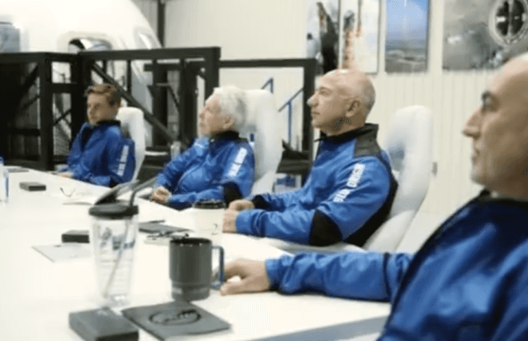 Jeff Bezos thanks Amazon workers and customers for paying for his trip to space Jeff Bezos thanks Amazon workers and customers for paying for his trip to space