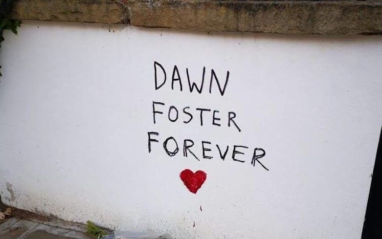 Giles Coren’s home graffitied after tweets ‘mocking journalist’s death’ Giles Coren’s home graffitied after tweets ‘mocking journalist’s death’