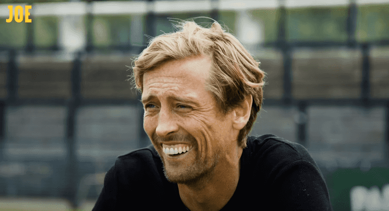 Peter Crouch answers stupid questions on what it’s like being so tall Peter Crouch answers stupid questions on what it’s like being so tall