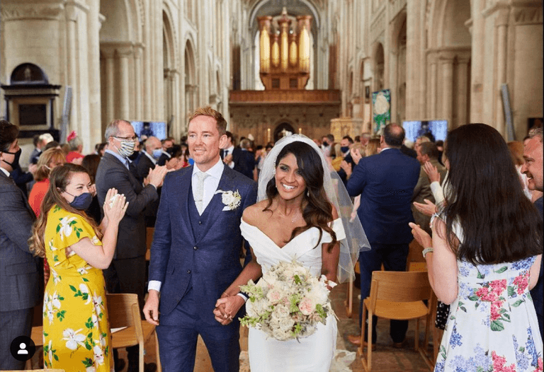 Simon Thomas marries partner four years after wife’s death Simon Thomas marries partner four years after wife’s death