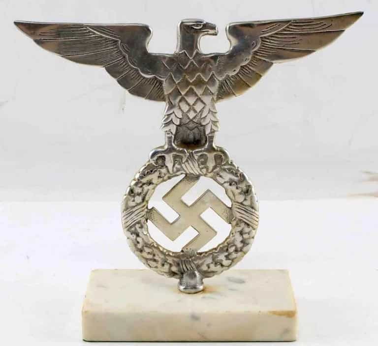 Donald Trump wants supporters to carry cards reminiscent of Nazi insignia Donald Trump wants supporters to carry cards reminiscent of Nazi insignia