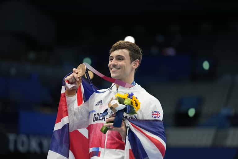 Tom Daley hits back at Russian state TV for homophobic attacks Tom Daley hits back at Russian state TV for homophobic attacks