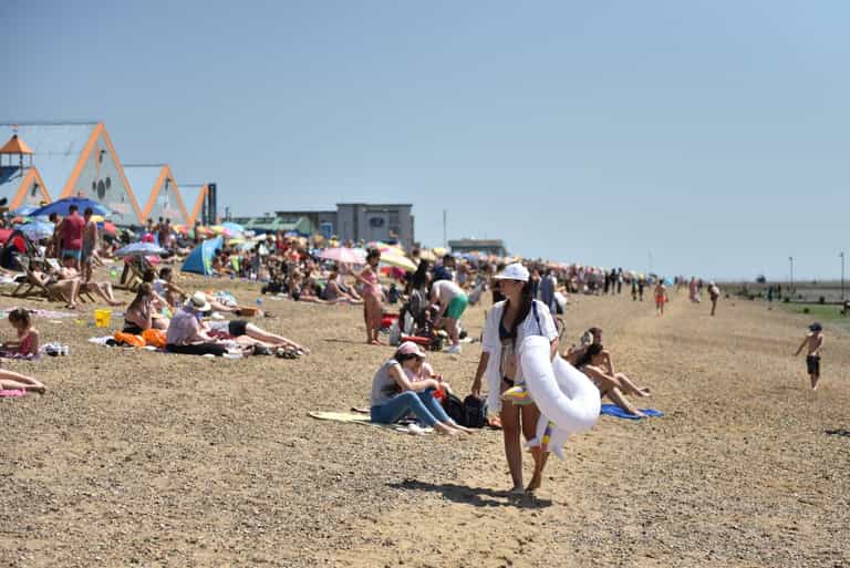 Met Office issue exact date for upcoming August heatwave Met Office issue exact date for upcoming August heatwave