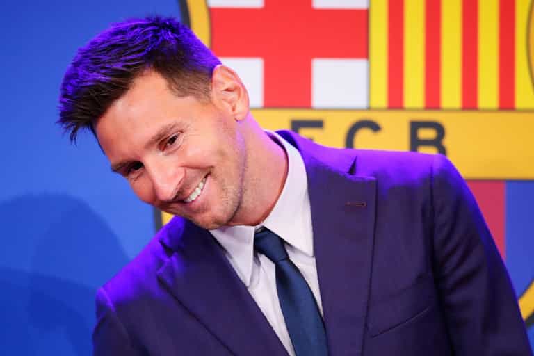 Messi has reportedly reached agreement with PSG and will arrive in Paris today Messi has reportedly reached agreement with PSG and will arrive in Paris today