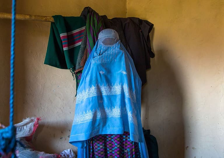 Taliban ‘kill woman for not wearing burqa’ despite promise to protect women’s rights Taliban ‘kill woman for not wearing burqa’ despite promise to protect women’s rights