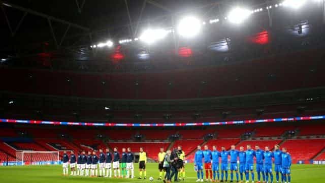 Archbishop of York urges all UK nations to sing God Save the Queen before matches Archbishop of York urges all UK nations to sing God Save the Queen before matches