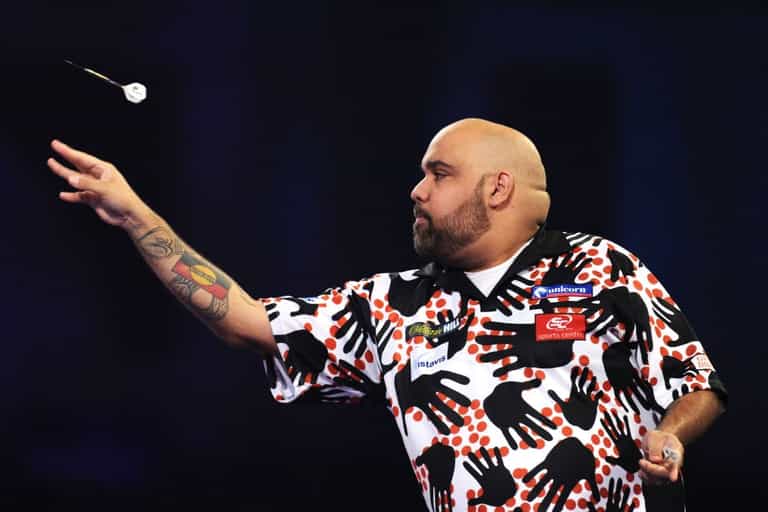 World Championship darts star Kyle Anderson dies aged 33 World Championship darts star Kyle Anderson dies aged 33