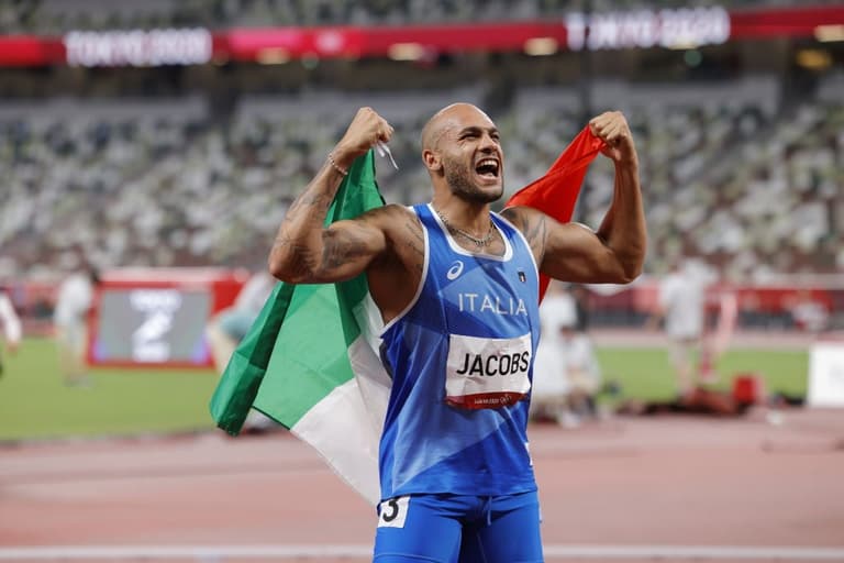 Tokyo Olympics: Italy’s Lamont Marcell Jacobs wins shock gold in 100m final Tokyo Olympics: Italy’s Lamont Marcell Jacobs wins shock gold in 100m final
