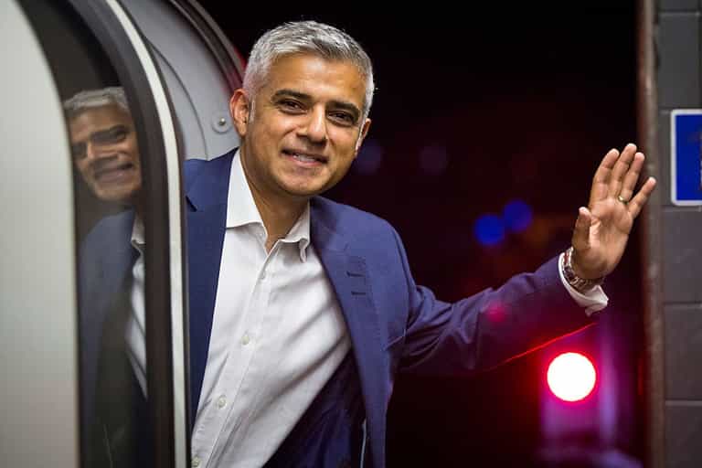 Sadiq Khan says not wearing a face mask on Tube should be criminal offence Sadiq Khan says not wearing a face mask on Tube should be criminal offence