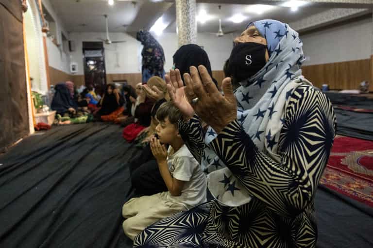 Taliban reportedly ‘going door to door’ targeting women in crackdown Taliban reportedly ‘going door to door’ targeting women in crackdown