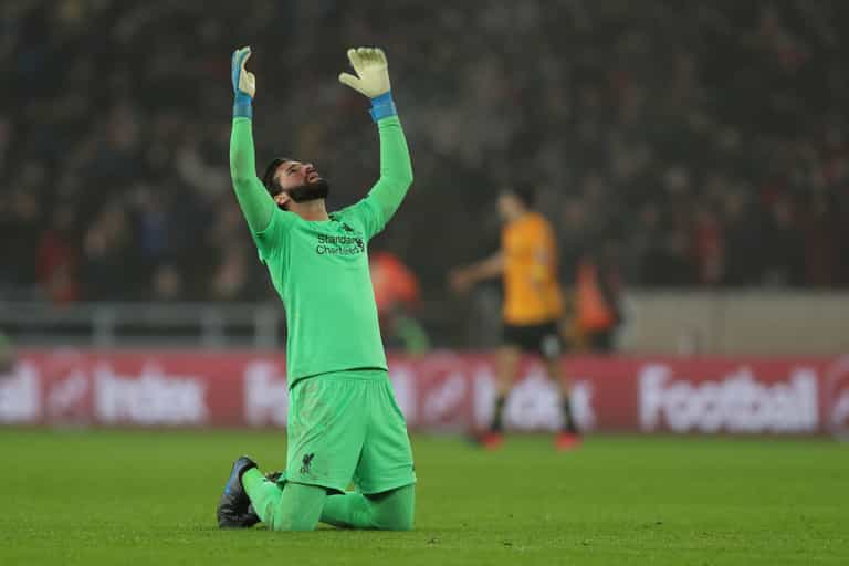 Premier League clubs ‘agree they will defy FIFA and play their banned players’ this weekend Premier League clubs ‘agree they will defy FIFA and play their banned players’ this weekend