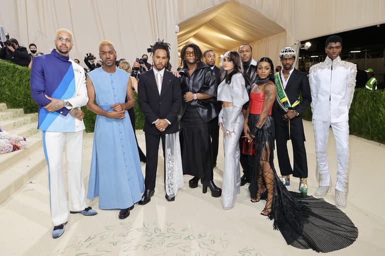 Lewis Hamilton bought a whole table at the Met Gala to showcase young Black designers Lewis Hamilton bought a whole table at the Met Gala to showcase young Black designers