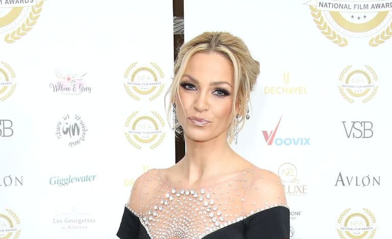 Tributes flood in for Girls Aloud singer Sarah Harding Tributes flood in for Girls Aloud singer Sarah Harding