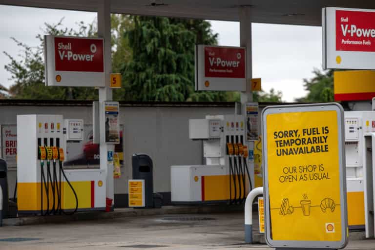 Up to 90% of petrol stations have run dry Up to 90% of petrol stations have run dry