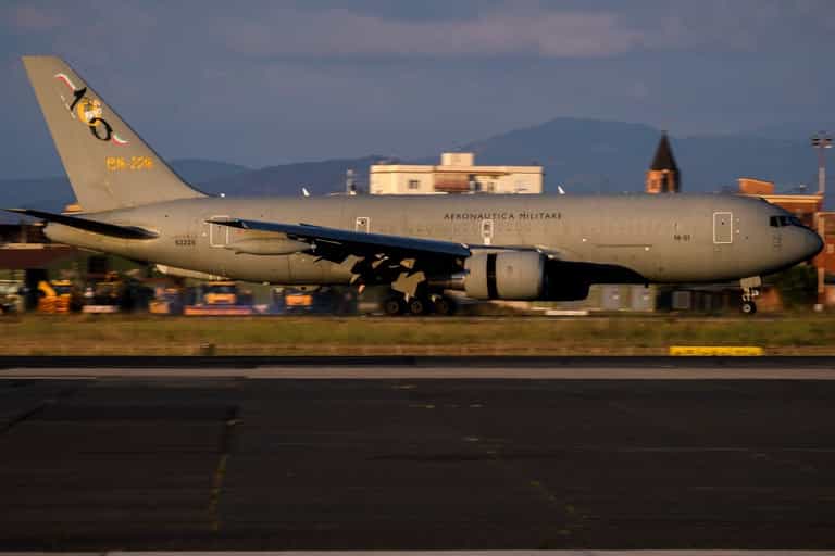Taliban stop four planes, filled with hundreds, from evacuating Afghanistan Taliban stop four planes, filled with hundreds, from evacuating Afghanistan