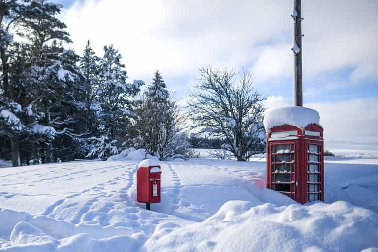 Met Office confirms snow is likely in weeks as Britain heads into winter Met Office confirms snow is likely in weeks as Britain heads into winter