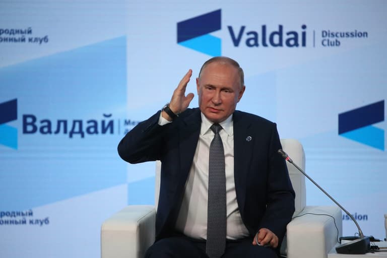 Putin labels West ‘monstrous’ for teaching children they can change gender Putin labels West ‘monstrous’ for teaching children they can change gender