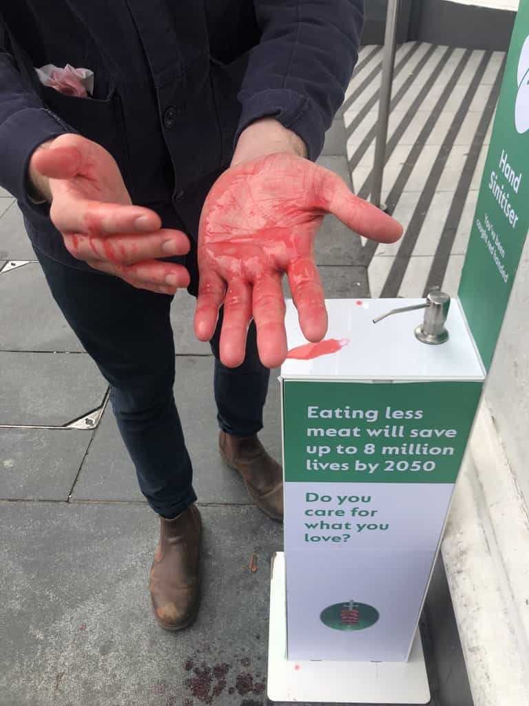 Vegan installs hand sanitiser dispenser ‘full of blood’ outside butchers Vegan installs hand sanitiser dispenser ‘full of blood’ outside butchers