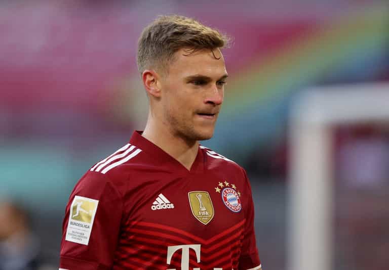 Joshua Kimmich told to get Covid vaccine as he is a ‘role model’ Joshua Kimmich told to get Covid vaccine as he is a ‘role model’
