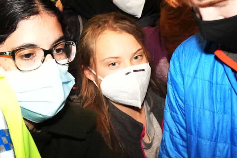 Greta Thunberg mobbed by supporters at COP26 Greta Thunberg mobbed by supporters at COP26