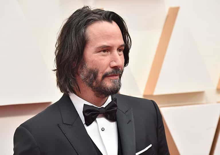 Keanu Reeves gifts $10k Rolex watches as a thank you to John Wick 4 stuntmen Keanu Reeves gifts $10k Rolex watches as a thank you to John Wick 4 stuntmen