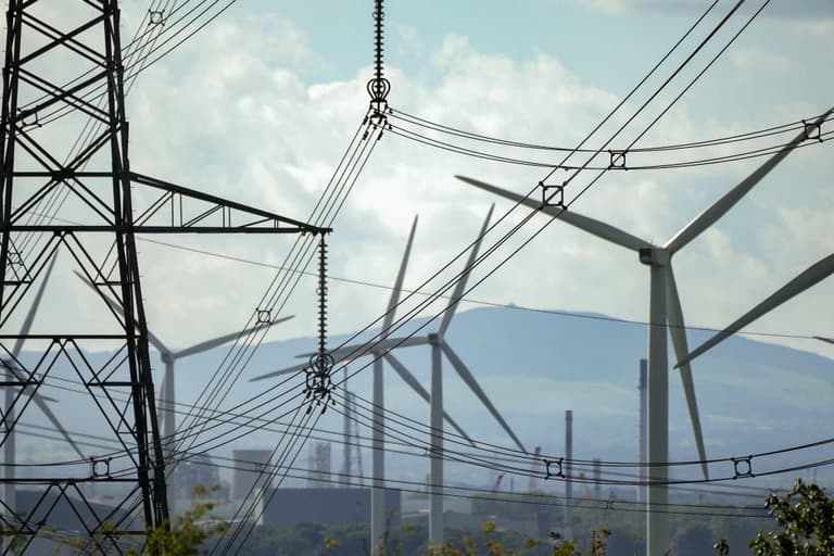 France threatens to use energy supply to ‘put pressure’ on UK to comply with Brexit deal France threatens to use energy supply to ‘put pressure’ on UK to comply with Brexit deal
