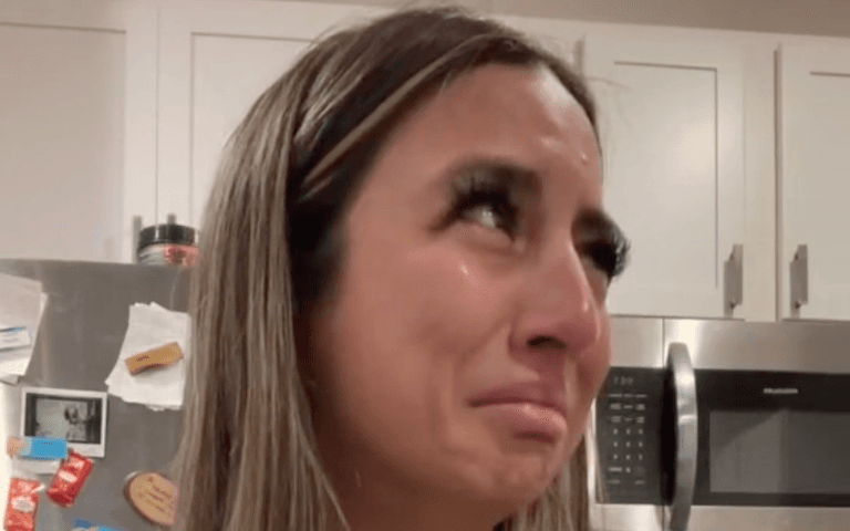 Vegan cries while eating fish for the first time in two years Vegan cries while eating fish for the first time in two years