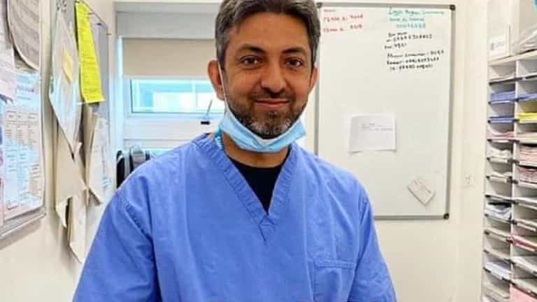 Doctor who spent months apart from family on NHS front line dies of covid Doctor who spent months apart from family on NHS front line dies of covid