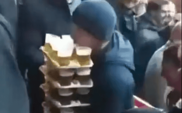 Guy seen carrying 64 pints to mates at football match Guy seen carrying 64 pints to mates at football match