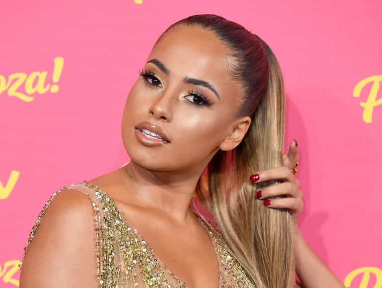 Amber Gill and Pete Wicks ‘quit Celebrity SAS’ after just a few hours Amber Gill and Pete Wicks ‘quit Celebrity SAS’ after just a few hours