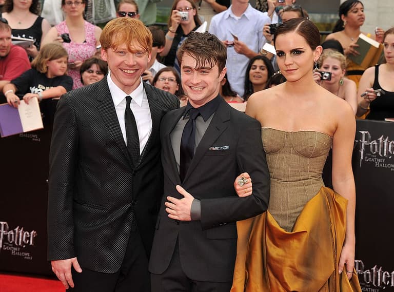 First Harry Potter director wants to make Cursed Child film with original actors First Harry Potter director wants to make Cursed Child film with original actors