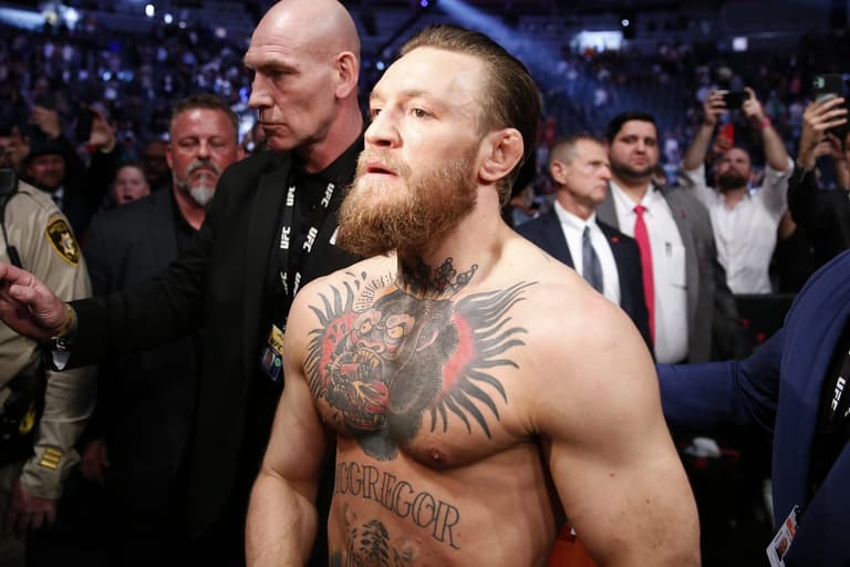 Conor McGregor deletes tweet announcing he’s sacked his father Conor McGregor deletes tweet announcing he’s sacked his father
