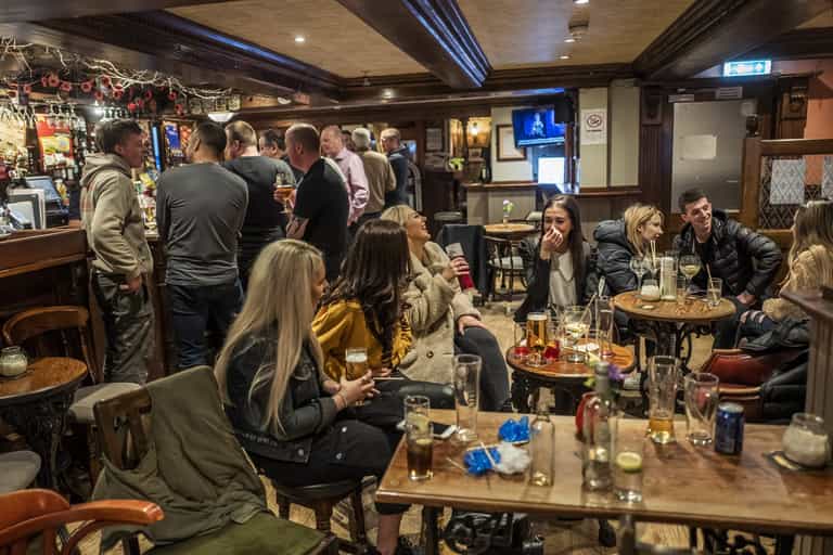 List of people barred from London Pub is absolutely hilarious List of people barred from London Pub is absolutely hilarious