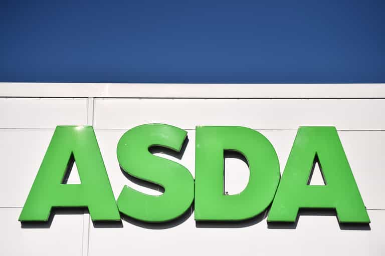 Asda staff tried to kick out woman for being ‘basically naked’ Asda staff tried to kick out woman for being ‘basically naked’