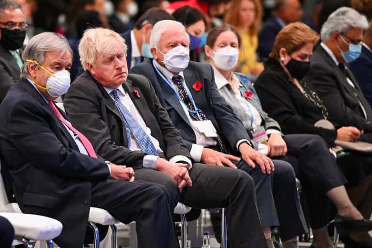 Boris Johnson pictured maskless next to David Attenborough sparks outrage Boris Johnson pictured maskless next to David Attenborough sparks outrage