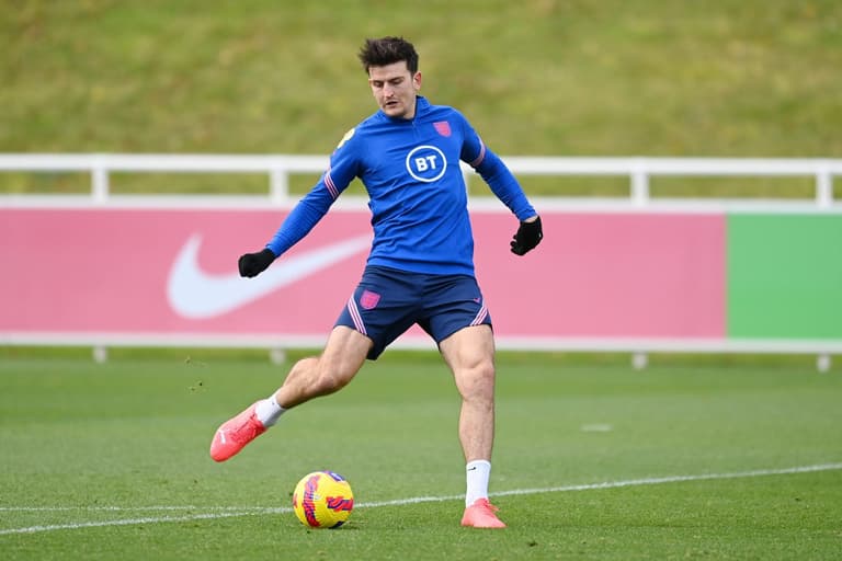 Gabby Agbonlahor claims Roy Keane is ‘bullying’ Harry Maguire Gabby Agbonlahor claims Roy Keane is ‘bullying’ Harry Maguire