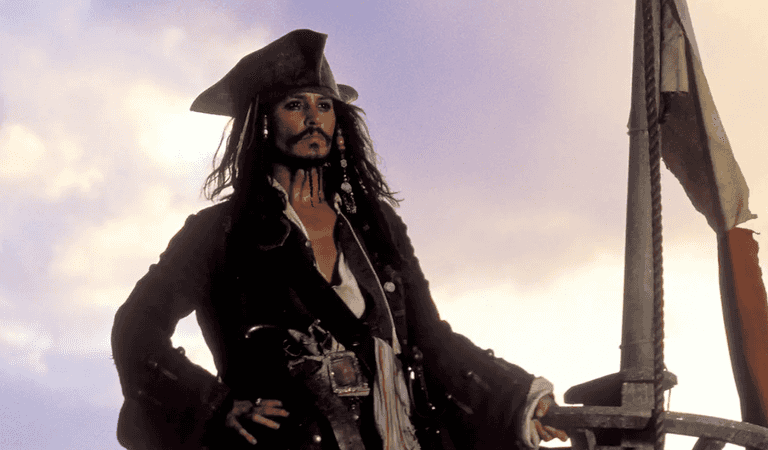 Pirates of the Caribbean star says Johnny Depp should be allowed to play Jack Sparrow again Pirates of the Caribbean star says Johnny Depp should be allowed to play Jack Sparrow again