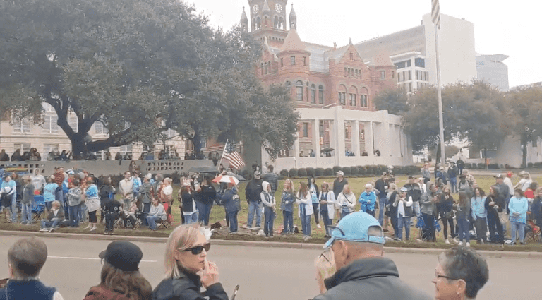 QAnon supporters gather for return of dead JFK Jr – he obviously doesn’t show up QAnon supporters gather for return of dead JFK Jr – he obviously doesn’t show up