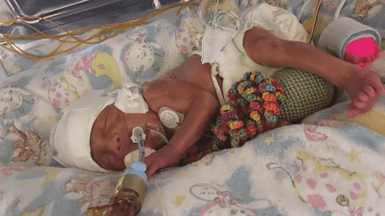 Mum whose baby died with covid after she refused to get jab ‘doesn’t regret the decision’ Mum whose baby died with covid after she refused to get jab ‘doesn’t regret the decision’