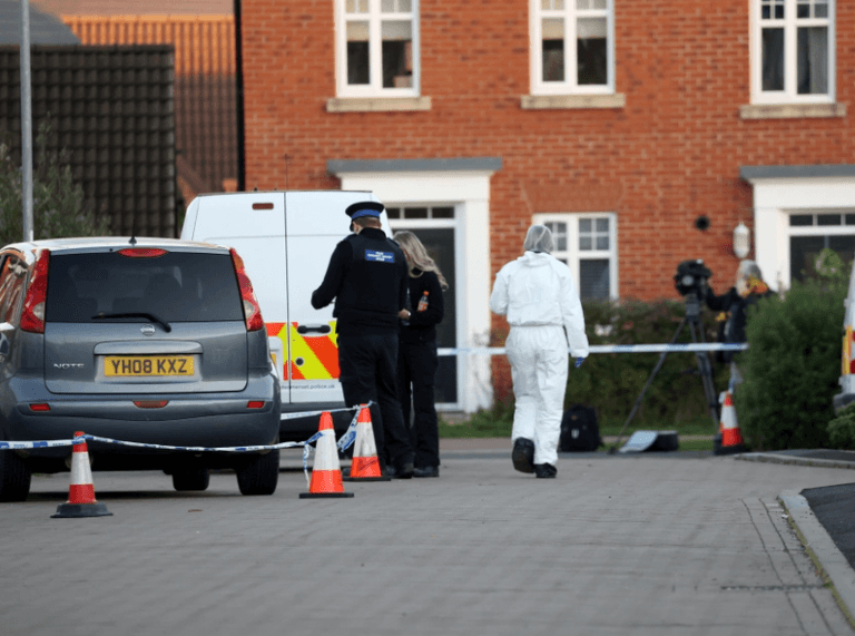 Teacher and wife killed as kids slept upstairs in ‘row over parking’ Teacher and wife killed as kids slept upstairs in ‘row over parking’