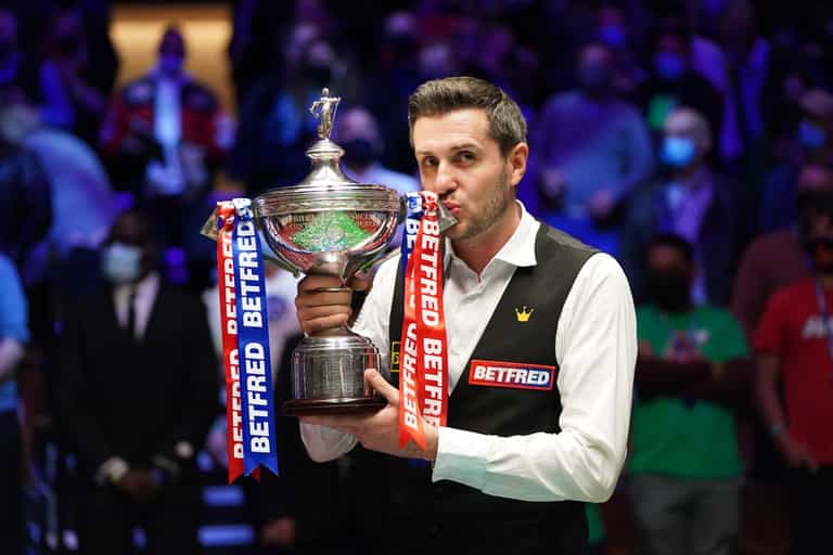 Mark Selby agrees with Shaun Murphy comments on amateurs playing in pro tournaments Mark Selby agrees with Shaun Murphy comments on amateurs playing in pro tournaments