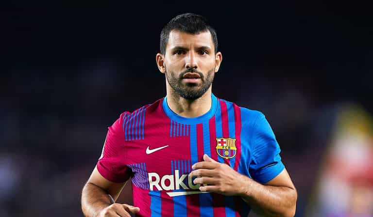 Sergio Agüero expected to retire from football due to heart problems Sergio Agüero expected to retire from football due to heart problems