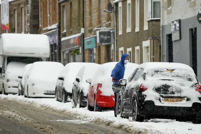 ‘Five days’ of snow on the way ahead of predicted -17C freeze ‘Five days’ of snow on the way ahead of predicted -17C freeze