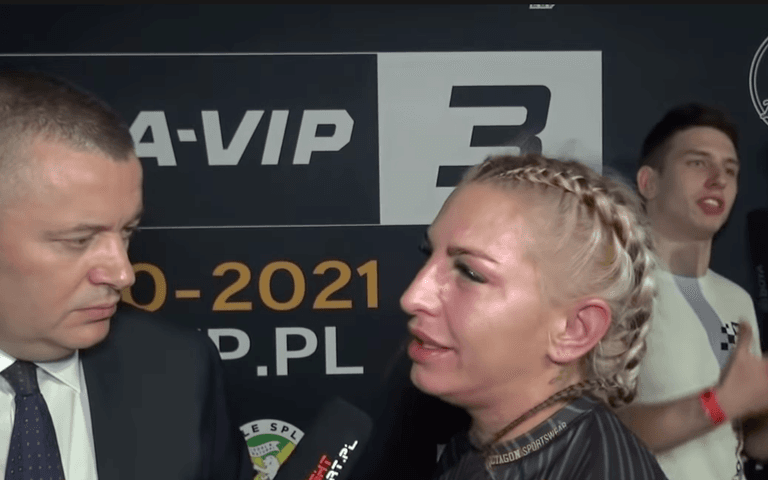 Female MMA fighter speaks out after ‘horrifying fight’ with male opponent Female MMA fighter speaks out after ‘horrifying fight’ with male opponent