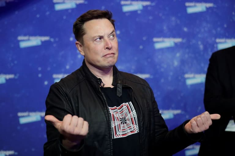 Elon Musk wipes $40bn off Tesla value with single tweet Elon Musk wipes $40bn off Tesla value with single tweet