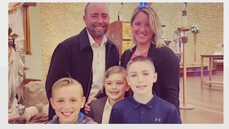 Father and sons killed in fire that likely started from family’s Christmas tree Father and sons killed in fire that likely started from family’s Christmas tree