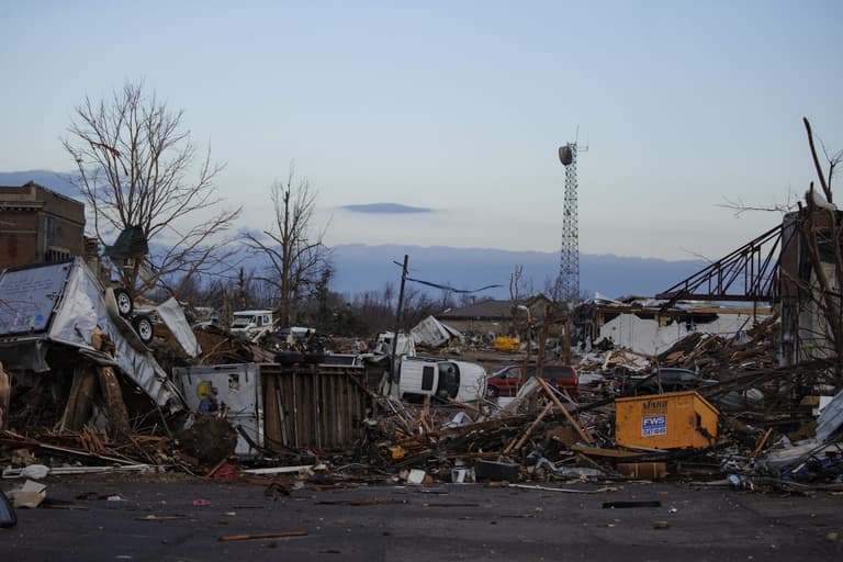 Death toll rises to 70 in Kentucky after worst ever tornadoes Death toll rises to 70 in Kentucky after worst ever tornadoes