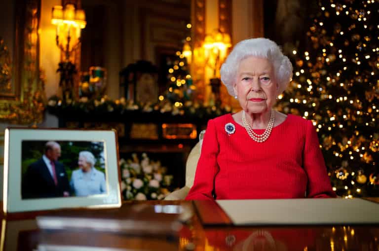 Armed intruder arrested in grounds of Windsor Castle as Queen celebrates Christmas Armed intruder arrested in grounds of Windsor Castle as Queen celebrates Christmas