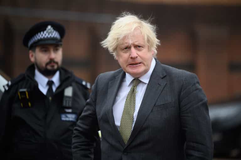 PM ‘set to make announcement in next 48 hours’ over possible circuit breaker PM ‘set to make announcement in next 48 hours’ over possible circuit breaker